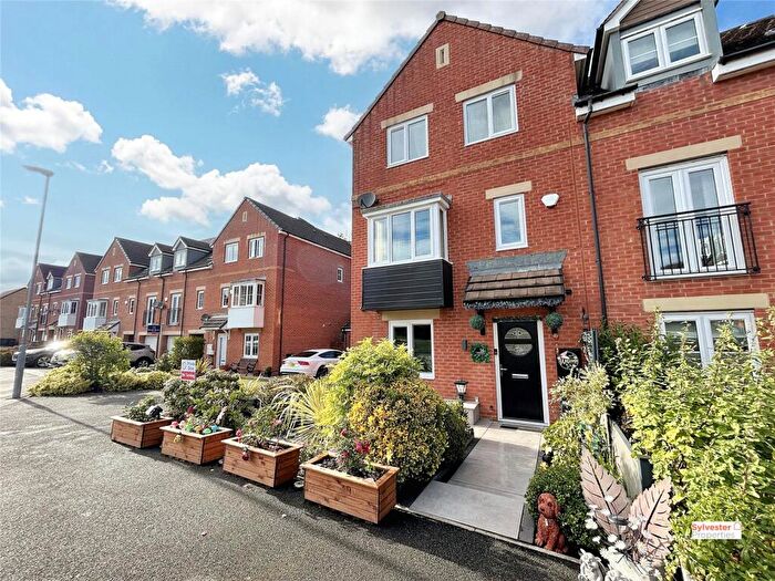 4 Bedroom Semi-Detached House For Sale In Orchard Grove, Shield Row, Stanley, DH9