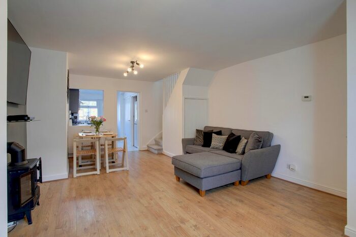 2 Bedroom Terraced House To Rent In Elm Road, Newton Abbot, TQ12