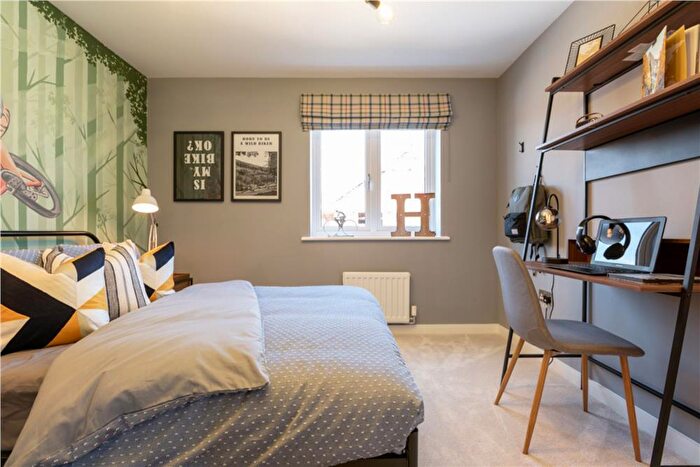 4 Bedroom Detached House For Sale In Mill Chase Road, Bordon, Hampshire, GU35