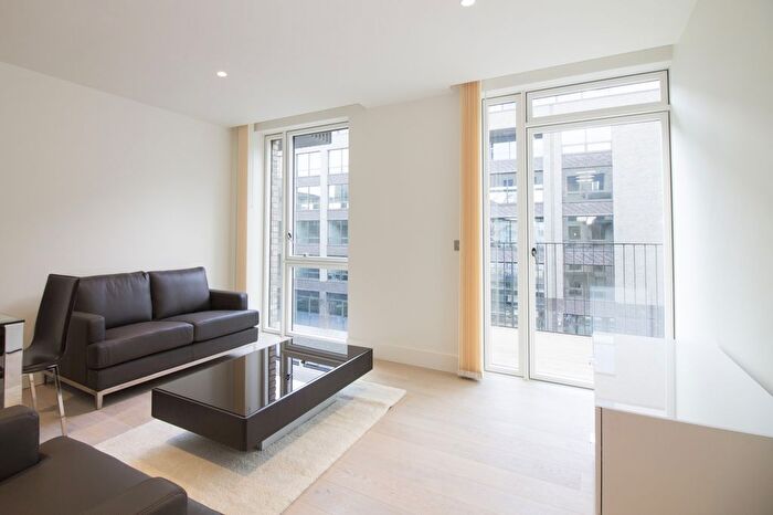 1 Bedroom Flat To Rent In Atrium Apartments, The Ladbroke Grove, London, W10