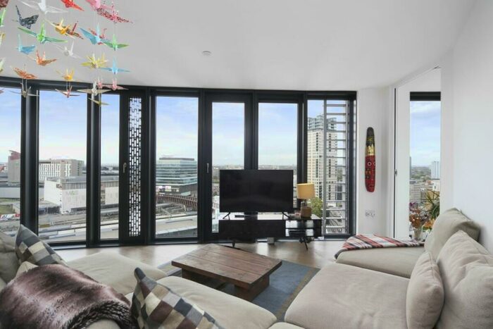 3 Bedroom Flat To Rent In Unex Tower, Station Street, London, E15