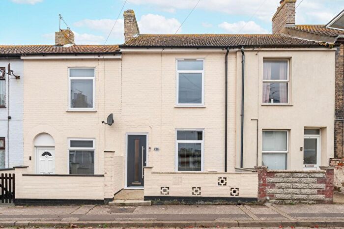3 Bedroom Terraced House For Sale In Arnold Street, Lowestoft, NR32