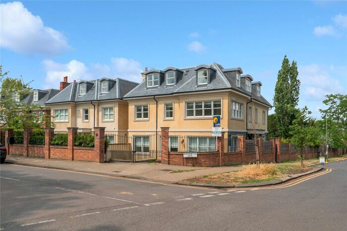6 Bedroom Detached House To Rent In Bank Lane, Roehampton Gate, Richmond Park, London, SW15