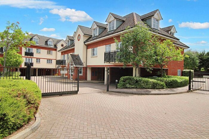 1 Bedroom Flat To Rent In Coy Court, Aylesbury, HP20