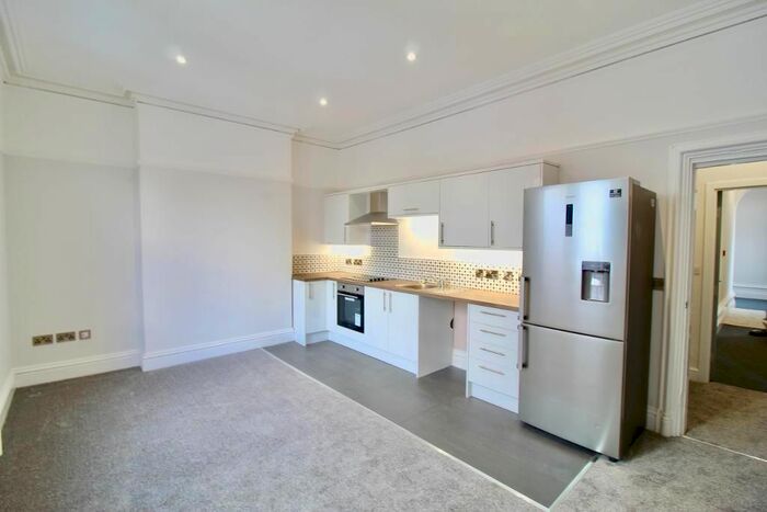 1 Bedroom Flat To Rent In The Bank House, Granville Square, Stone, Staffordshire, ST15