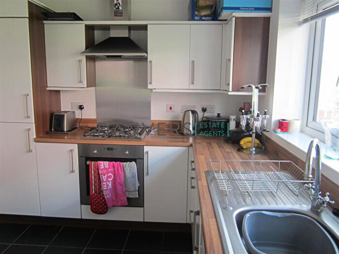 3 Bedroom Semi-Detached House To Rent In Watkin Road, Freemans Meadow, LE2