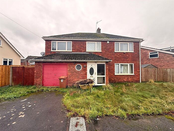 4 Bedroom Detached House For Sale In Middlegate Road, Wyberton, Lincolnshire, PE20