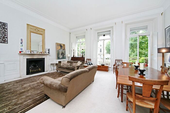 3 Bedroom Flat For Sale In Queen's Gate, South Kensington, SW7