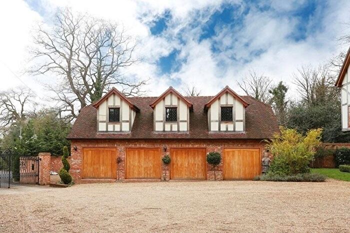 1 Bedroom Flat To Rent In Croydon Road Keston, BR2