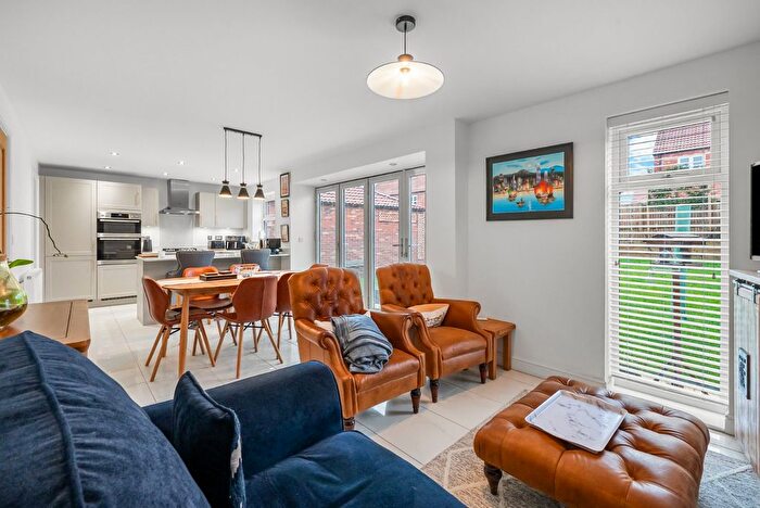 4 Bedroom Detached House For Sale In Stanley Grove, Tockwith, York, North Yorkshire, YO26