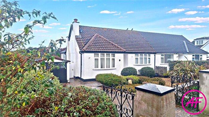 2 Bedroom Bungalow For Sale In Arfryn, Llanrhos, Llandudno, Conwy, LL30