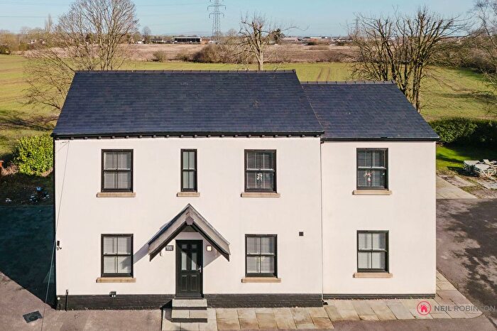 4 Bedroom Detached House For Sale In Derby Farm, Phipps Lane, Burtonwood, WA5