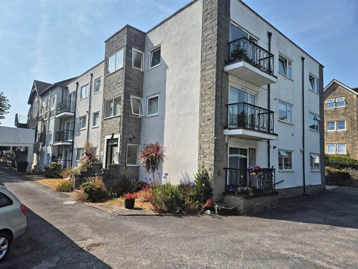 2 Bedroom Flat For Sale In Montpelier, Weston-Super-Mare, BS23