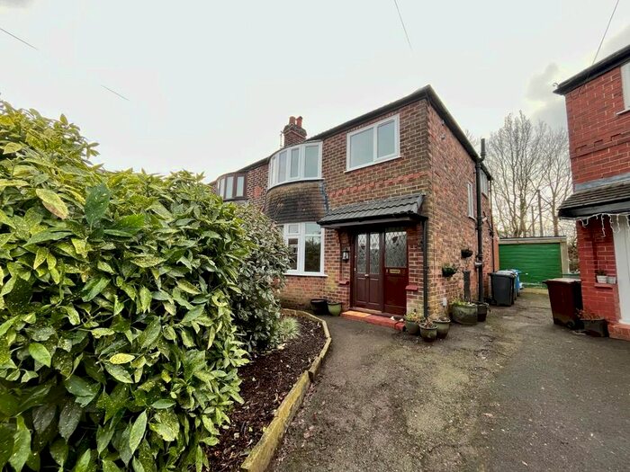 3 Bedroom Semi-Detached House To Rent In Yew Tree Drive, Prestwich, Manchester, M25
