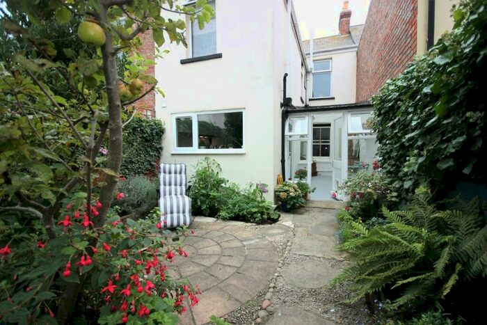 1 Bedroom Apartment To Rent In *** No Further Applications ***, DT4