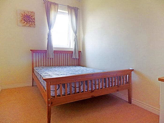 2 Bedroom Apartment To Rent In Woodley Green, Witney, Oxfordshire, OX28