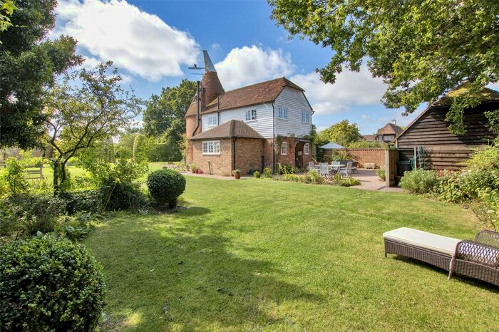 3 Bedroom Detached House For Sale In High Halden, Ashford, Kent, TN26