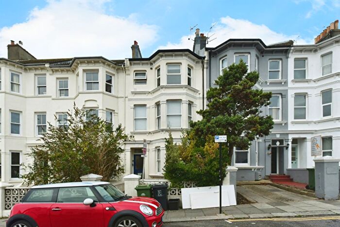 1 Bedroom Flat For Sale In Ditchling Rise, Brighton, BN1