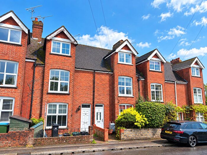 4 Bedroom End Of Terrace House To Rent In Ford Road, Arundel, BN18