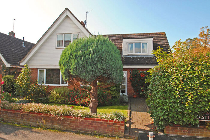 3 Bedroom Detached House To Rent In Castle Close, Benson, OX10