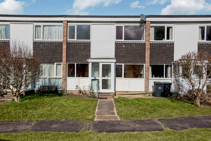 3 Bedroom Terraced House To Rent In Maisemore Gardens, Emsworth, PO10