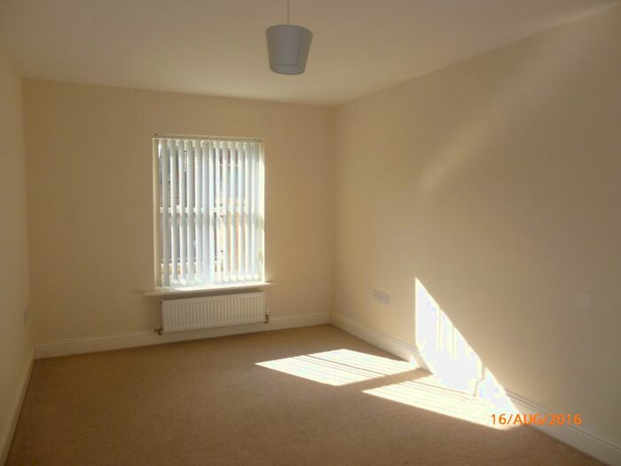 1 Bedroom Flat To Rent In Double Street, Spalding, PE11