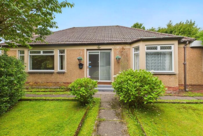 4 Bedroom Detached Bungalow For Sale In Carnwath Road, Carluke, ML8