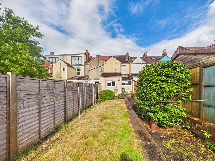 3 Bedroom Terraced House For Sale In Beaconsfield Road, St. George, Bristol, BS5
