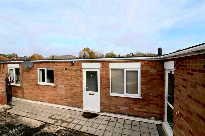 2 Bedroom Flat To Rent In Main Street, Newbold, Rugby, CV21