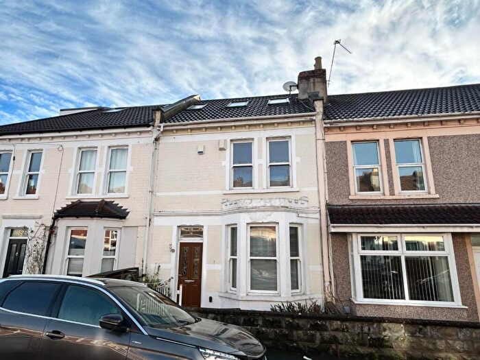 3 Bedroom House For Sale In Sandholme Road, Bristol, BS4
