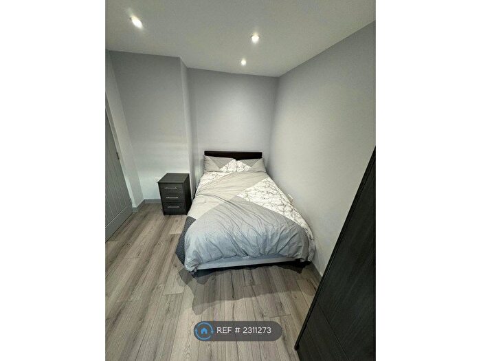 6 Bedroom Terraced House To Rent In Quendon Road, Basildon, SS14