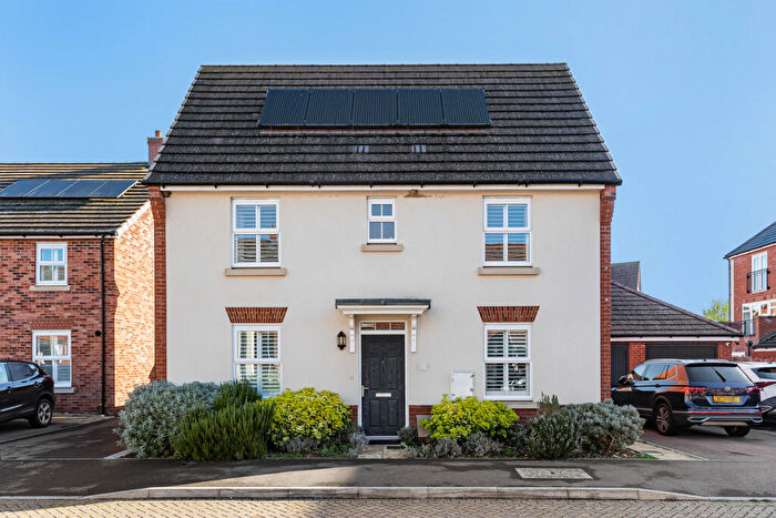 3 Bedroom Detached House For Sale In Habitat Way, Wallingford, OX10