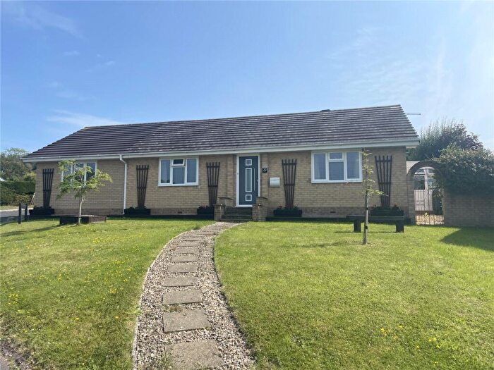 3 Bedroom Bungalow For Sale In Valley Road, Bothenhampton, Bridport, DT6
