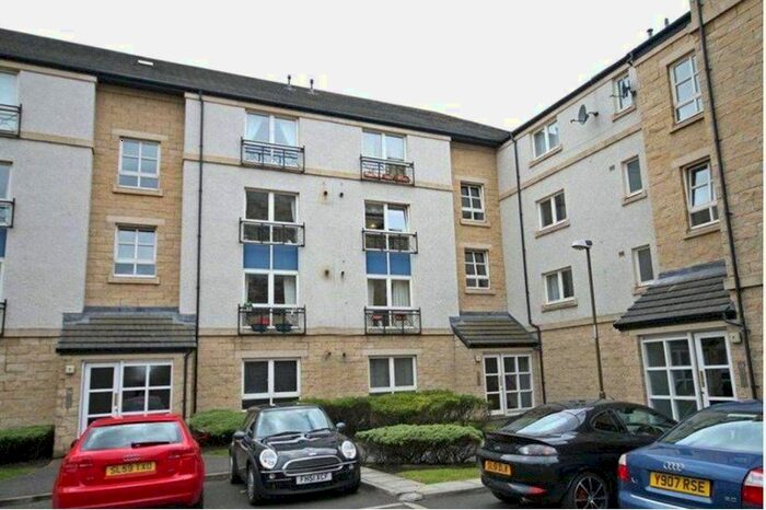 2 Bedroom Flat To Rent In Cadiz Street, Edinburgh, EH6