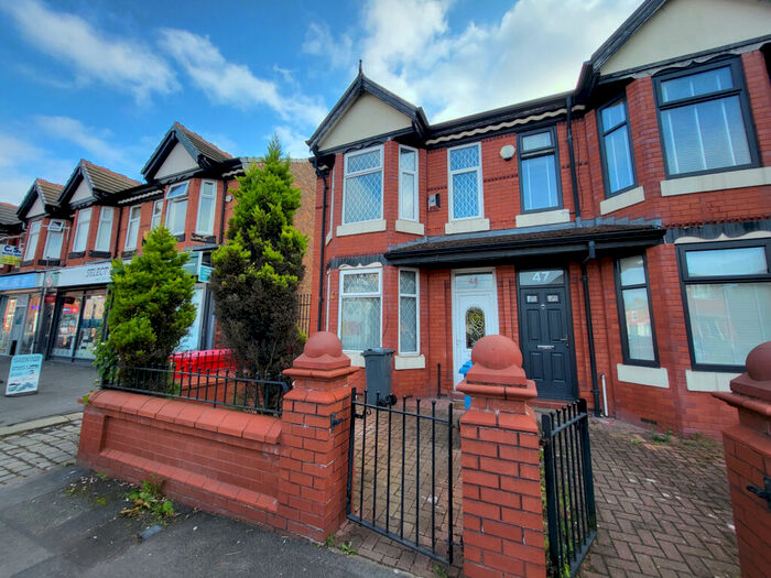 3 Bedroom End Of Terrace House To Rent In Lloyd Street South, Manchester, M14
