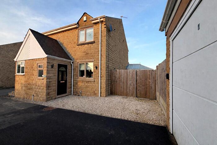 2 Bedroom Semi Detached House For Sale In Oliver Meadows, Lower Edge, Elland, HX5