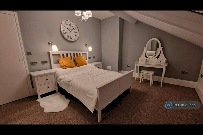 1 Bedroom Flat To Rent In Princes Avenue, Hull, HU5