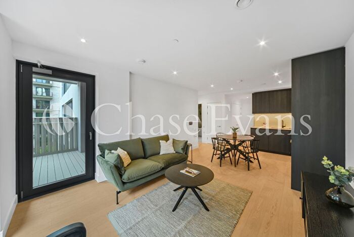 1 Bedroom Flat To Rent In Park And Sayer, Hewson Way, Elephant And Castle, London, SE17