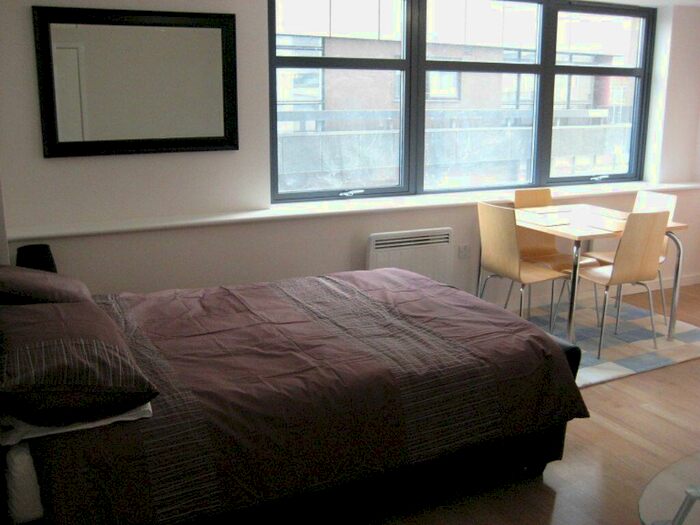 Apartment To Rent In Brindley House Studio, B3