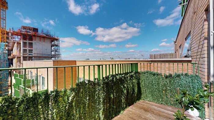 2 Bedroom Flat To Rent In Luma Apartments, Central Way, London, NW10