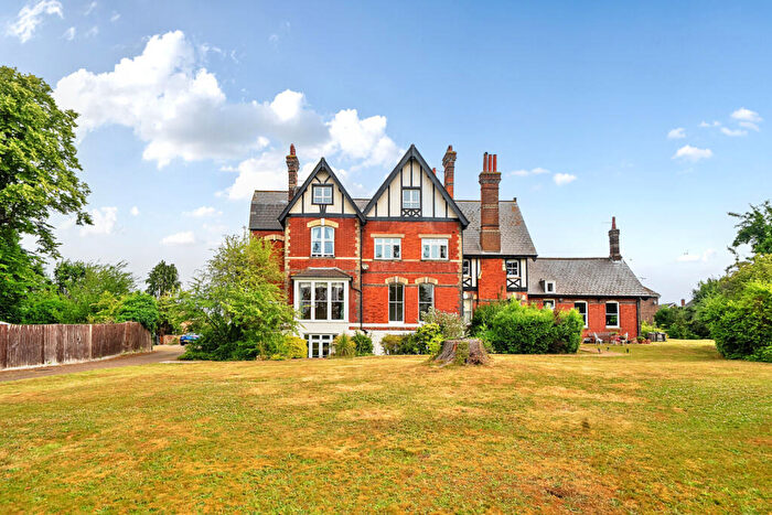 2 Bedroom Apartment For Sale In Oldfield Road, Bromley, BR1