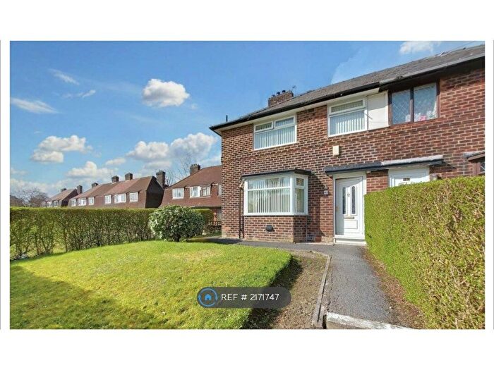 3 Bedroom Semi-Detached House To Rent In White Moss Road, Manchester, M9