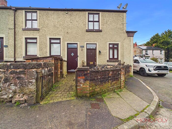 2 Bedroom Flat For Sale In High Street, Ffrith, Wrexham, LL11