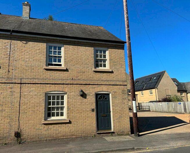 2 Bedroom Terraced House To Rent In West Street, St Ives, PE27