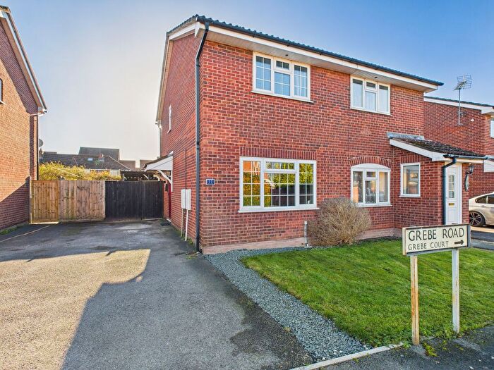 2 Bedroom Semi Detached House For Sale In Grebe Road, Bridgwater, TA6