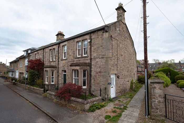 3 Bedroom End Of Terrace House For Sale In Northlands, St. Helens Street, Corbridge, NE45