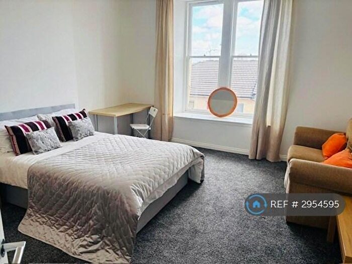 4 Bedroom Flat To Rent In Arlington Street, Glasgow, G3