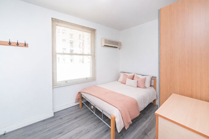 Studio To Rent In Cromwell Road, London, SW7