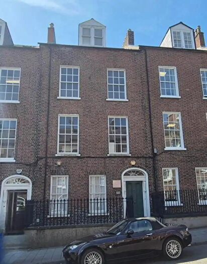6 Bedroom TownHouse For Sale In Clarendon Street, Derry, BT48