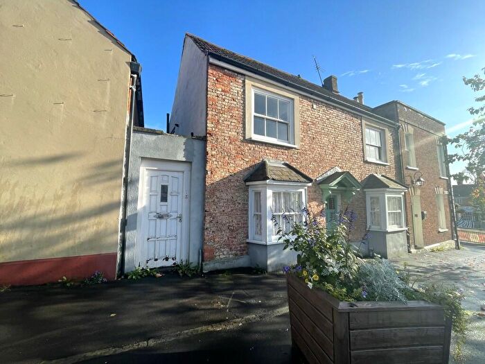 2 Bedroom Apartment To Rent In Bove Town, Glastonbury, BA6